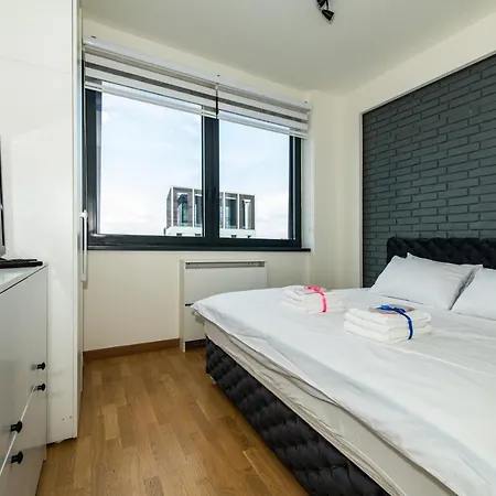 Luxury In Waterfront With Views Apartman *