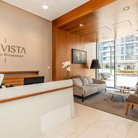 Luxury In Waterfront With Views Apartament Belgrad