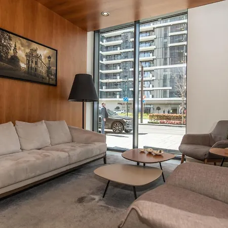 Luxury In Waterfront With Views Belgrad